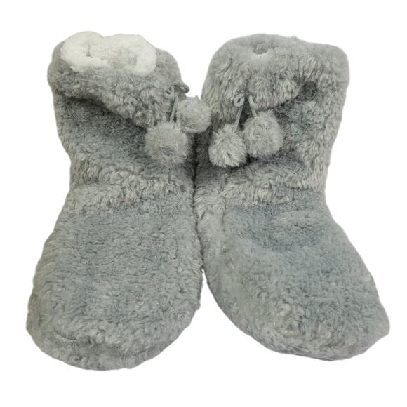 Fuzzy Winter Slippers Gray and White Size 9-10 - Picture 1 of 5